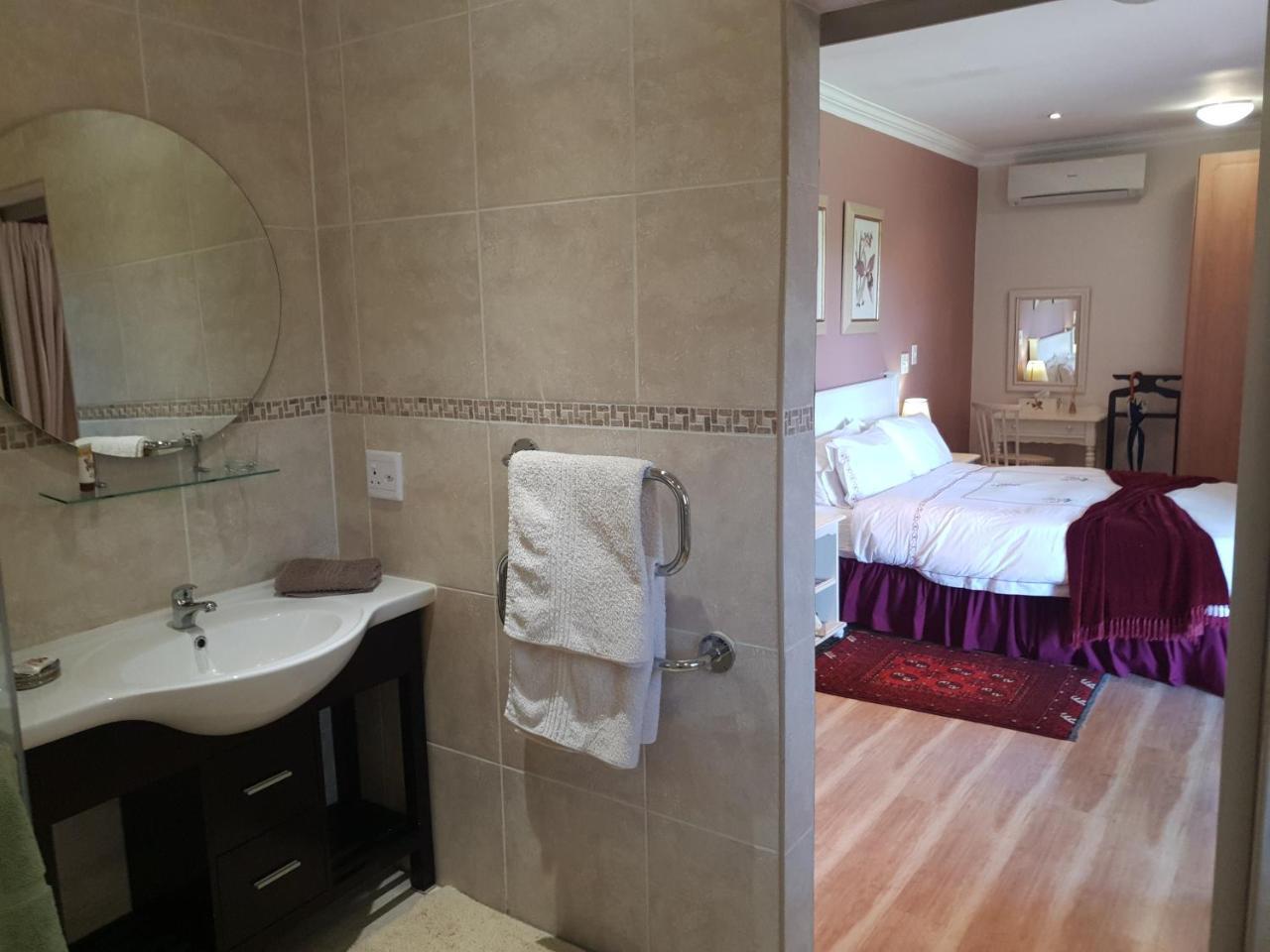 Villa Botanica Guest House Midrand Eksteriør billede