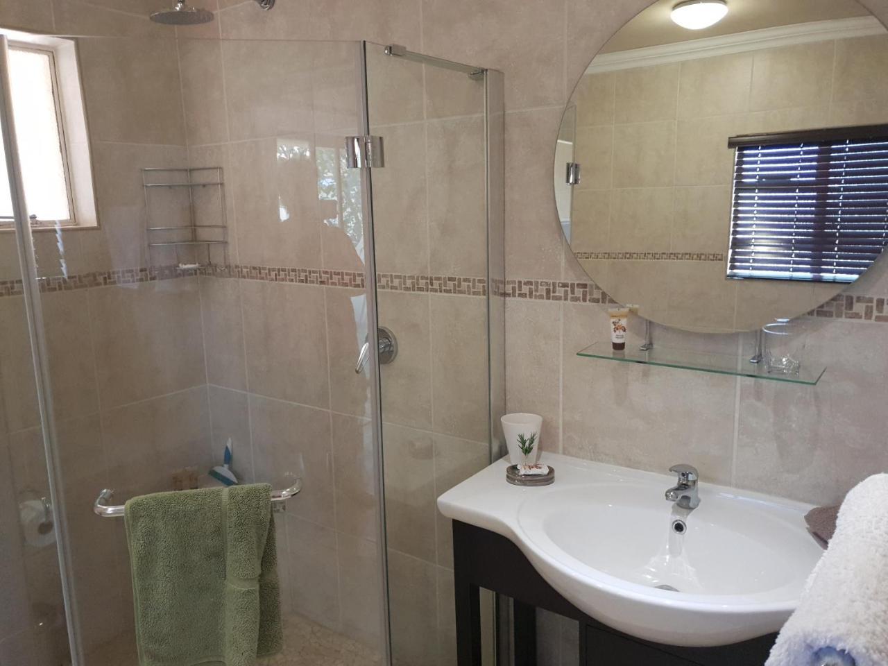 Villa Botanica Guest House Midrand Eksteriør billede